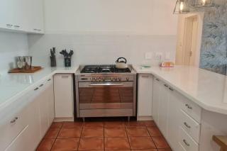 Khasia House - on the Golden Mile - 5