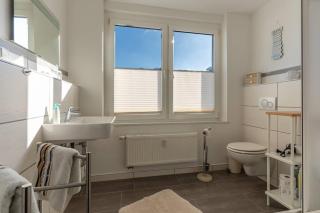 Villa-Seiler-in-Binz-1-Raum-Ferienwohnung-Nr-6-Toplage-wenige-Schritte-zum-Strand - Binz - 2