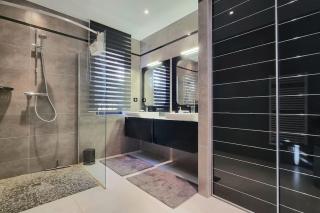 Chez K&D Appartement, piscine, mer 150m - Grimaud - 1