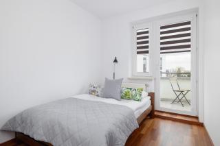 Unique Apartment Białoprądnicka with Balcony in Kraków by Noclegi Renters - Cracóvia - 9