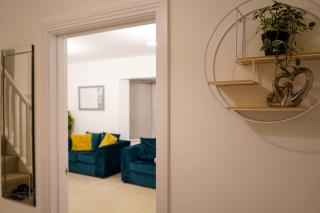 A1M Hampton Height New Entire 4bed House PE7 8SN - 6