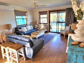 Escape to the River with Spectacular Views. Whole house at Greenwell Point. - Greenwell Point - 8