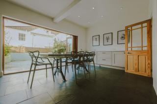 St Vincent 3 bedroom property - 8