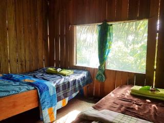 Tanna Eagle twin volcano view tree house - White Sands - 4