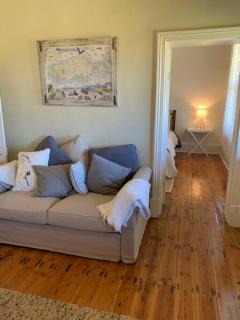 “Charlie Bates Cottage” - Penneshaw - 5