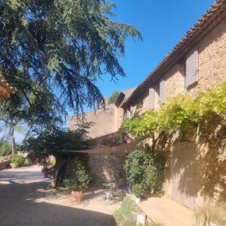 Charme et authenticité dans une ferme. - Lourmarin - 6