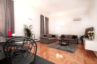 Properzio Lux, una fusione di Eleganza e Prestigio - Rome - 0