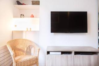 Charming studio Canal St Martin/Gare de l'Est - Parijs - 4