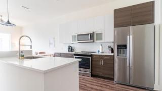 Landing Modern Apartment with Amazing Amenities (ID2441X04) - 0