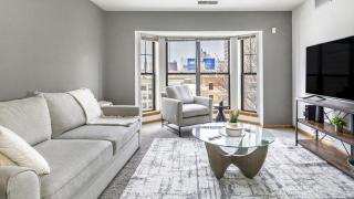 Landing Modern Apartment with Amazing Amenities (ID1403X370) - 7