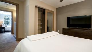 Landing Modern Apartment with Amazing Amenities (ID8678X35) - 1