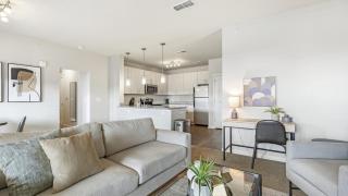 Landing Modern Apartment with Amazing Amenities (ID1256X568) - 0