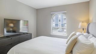 Landing Modern Apartment with Amazing Amenities (ID1008X640) - 1