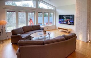 Nice Home In Vaggeryd With Kitchen - Vaggeryd - 5