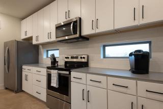 Landing Modern Apartment with Amazing Amenities (ID8767) - 1