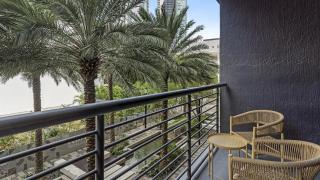 Landing Modern Apartment with Amazing Amenities (ID1797X50) - Miami - 1