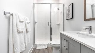 Landing Modern Apartment with Amazing Amenities (ID7947X04) - 1