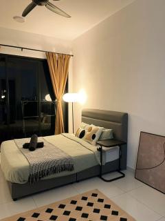 Cosy Sky Tree 5 min walk to Aeon Bukit Indah JB Legoland Exclusive Room Suite By HomeSpace - Johor Bahru - 0