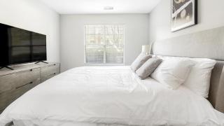 Landing Modern Apartment with Amazing Amenities (ID9155X81) - 2