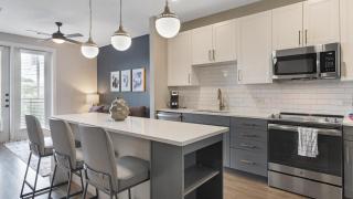 Landing Modern Apartment with Amazing Amenities (ID8282X55) - 8