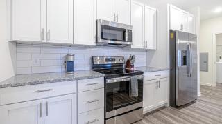 Landing Modern Apartment with Amazing Amenities (ID9014X95) - 0