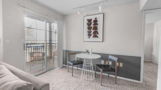 Landing Modern Apartment with Amazing Amenities (ID6372X76) - 8