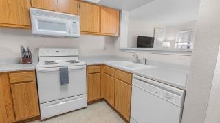 Landing Modern Apartment with Amazing Amenities (ID6372X76) - 5