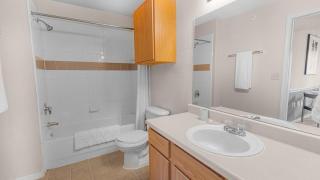 Landing Modern Apartment with Amazing Amenities (ID6372X76) - 2