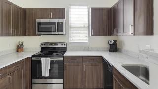Landing Modern Apartment with Amazing Amenities (ID1371X699) - 6