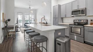 Landing Modern Apartment with Amazing Amenities (ID1384X699) - 6