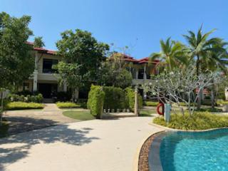 Poolside Luxury Laguna 2-Bed Villa in Cherngtalay - Layan Beach - 0
