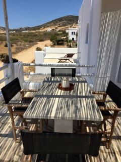 Cozy Antiparos Apartment 1 Bedroom Apartment Seabreeze Stunning Sea Garden Views Agios Georgios - Andiparo - 1