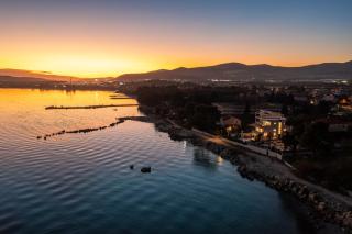 Beachfront Villa Ines with Pool - 8