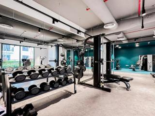Trophy - Serene Abode near the Coast - Dubai - 1