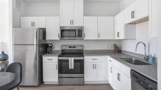 Landing Modern Apartment with Amazing Amenities (ID5327X65) - 7