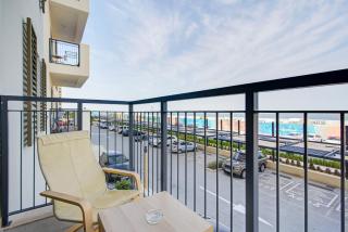 Trophy - Serene Abode near the Coast - 1