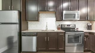 Landing Modern Apartment with Amazing Amenities (ID9577X84) - 6