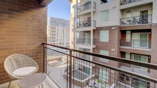 Landing Modern Apartment with Amazing Amenities (ID6775X80) - 1