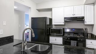 Landing Modern Apartment with Amazing Amenities (ID5744X73) - 5