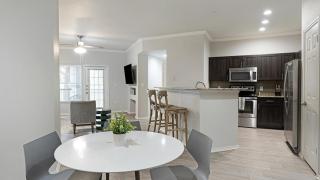 Landing Modern Apartment with Amazing Amenities (ID2104) - 2