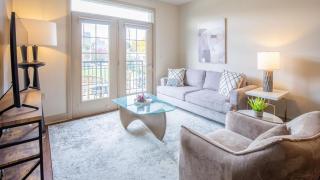 Landing Modern Apartment with Amazing Amenities (ID4566X63) - 0