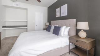 Landing Modern Apartment with Amazing Amenities (ID4771X00) - 1
