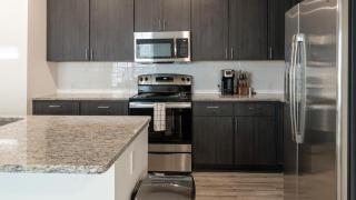 Landing Modern Apartment with Amazing Amenities (ID8060X85) - 3