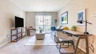 Landing Modern Apartment with Amazing Amenities (ID4377X11) - 0