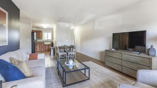 Landing Modern Apartment with Amazing Amenities (ID7205X60) - 1