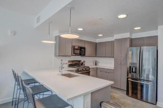 Landing Modern Apartment with Amazing Amenities (ID2460X47) - 4