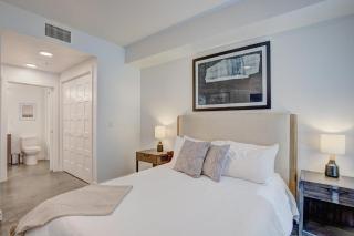 Landing Modern Apartment with Amazing Amenities (ID2460X47) - 1