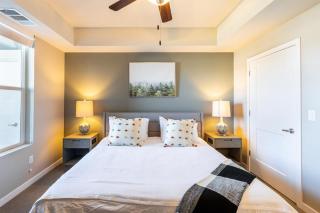 Landing Modern Apartment with Amazing Amenities (ID2415X25) - 1