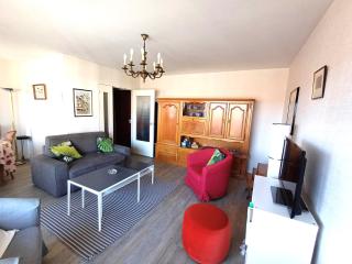RAVEL - Spacieux logement en duplex, proche centre - Saint-Jean-de-Luz - 7