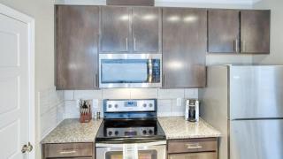 Landing Modern Apartment with Amazing Amenities (ID8303X39) - 6